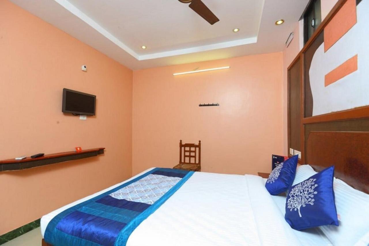 Hotel Gnana Srm Residecny Pondicherry Exterior foto